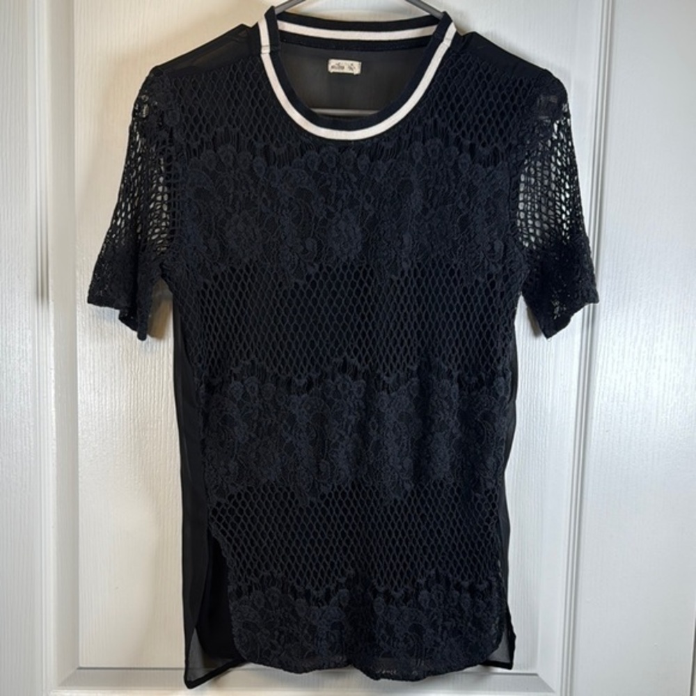 Hollister Black Blouse Lace Mesh Sheer Short Sleeve Top Size XS EUC #2985